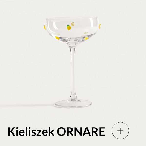 Kieliszek z cytrynkami