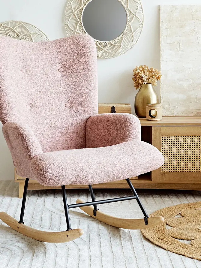 Fotel MOSS TEDDY BOUCLE bujany różowy w tkaninie TEDDY BOUCLÉ 72x73x92 cm