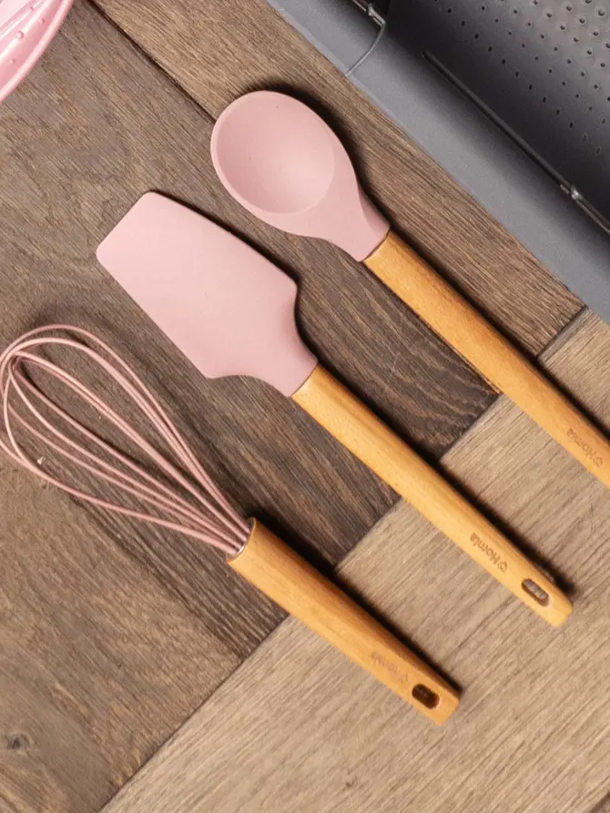 Szpatułka EASY BAKE silikonowa różowa 30 cm