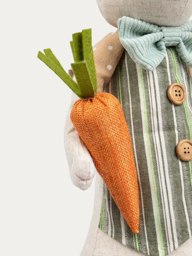 Skrzat CARROT stojący zając wielkanocny z marchewką 55 cm