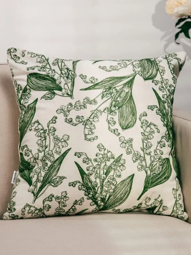 Poszewka LILY OF THE VALLEY z haftowanymi konwaliami 45x45 cm