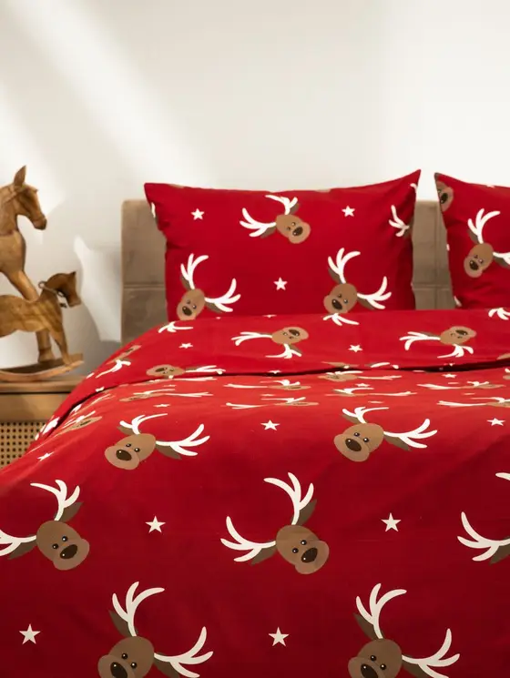 Pościel C REINDEER z mikrofibry w renifery 220x200 + 2*50x60 cm