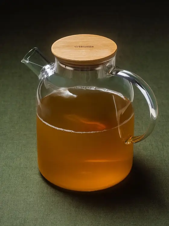 Dzbanek SAFFRON z bambusowym wieczkiem 1,8 l