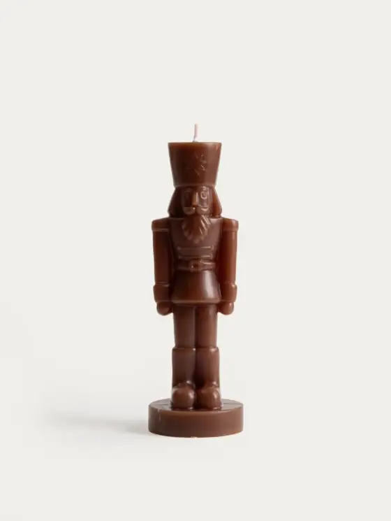 Świeca dekoracyjna NUTCRACKER dziadek do orzechów beżowy 150 g