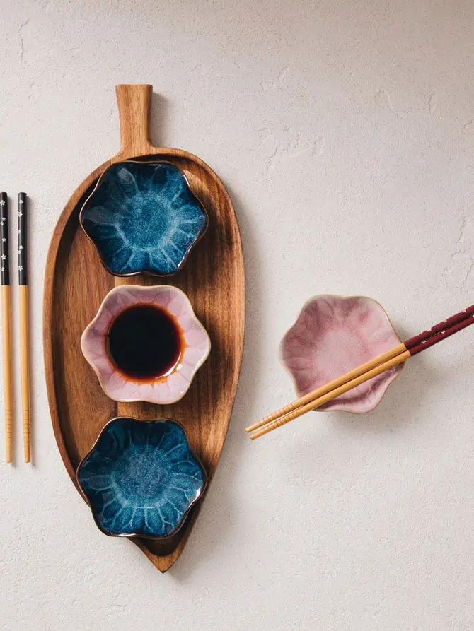 Zestaw SAKURA do sushi różowy w kształcie kwiatka 6 el.