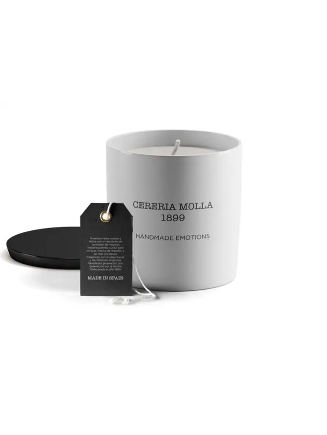 Świeca BOTIQUE Premium Black Orchid and Lily 8x9 cm