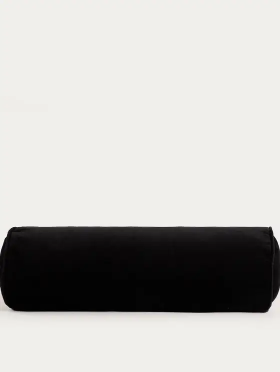 Poduszka FINA z bawełnianego aksamitu czarna, w kształcie walca 20x60cm