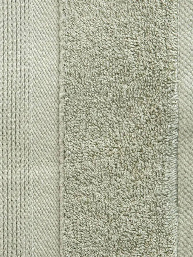 Ręcznik BAMBOO pistacjowy z domieszką bambusa 50x90 cm