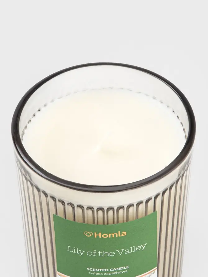 Świeca zapachowa z zawieszką BRISE Lily of the Valley 230 g