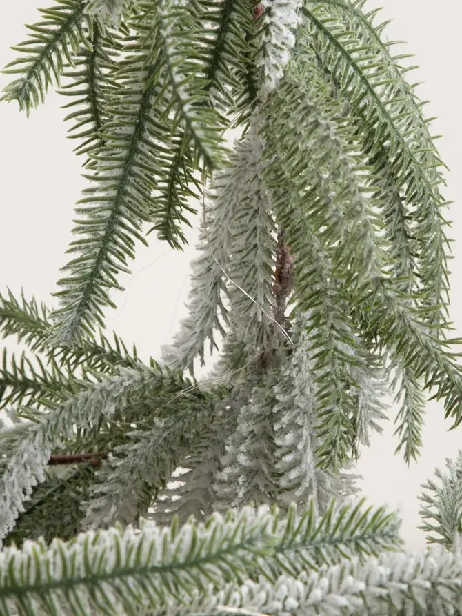 Girlanda z łańcuchem LED DULA ośnieżona zielona 180 cm
