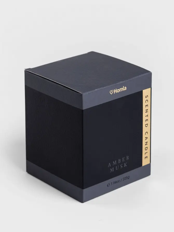 Świeca zapachowa SLEEK LEATHER Amber Musk 225 g