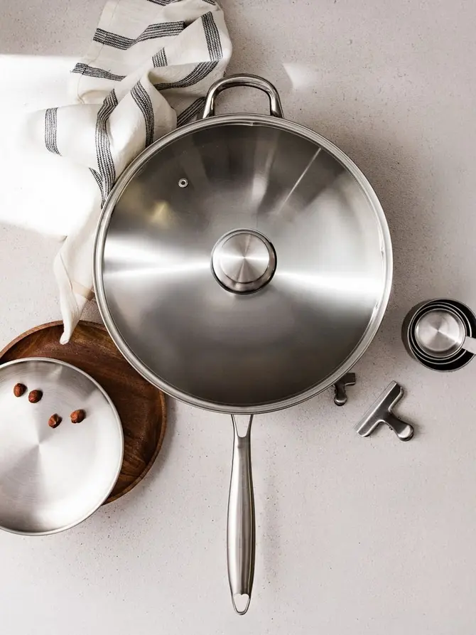 Wok ARDEN ze stali nierdzewnej 34 cm