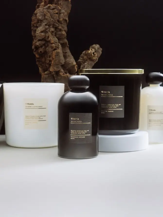 Świeca zapachowa VELUMA Sandalwood 870 g