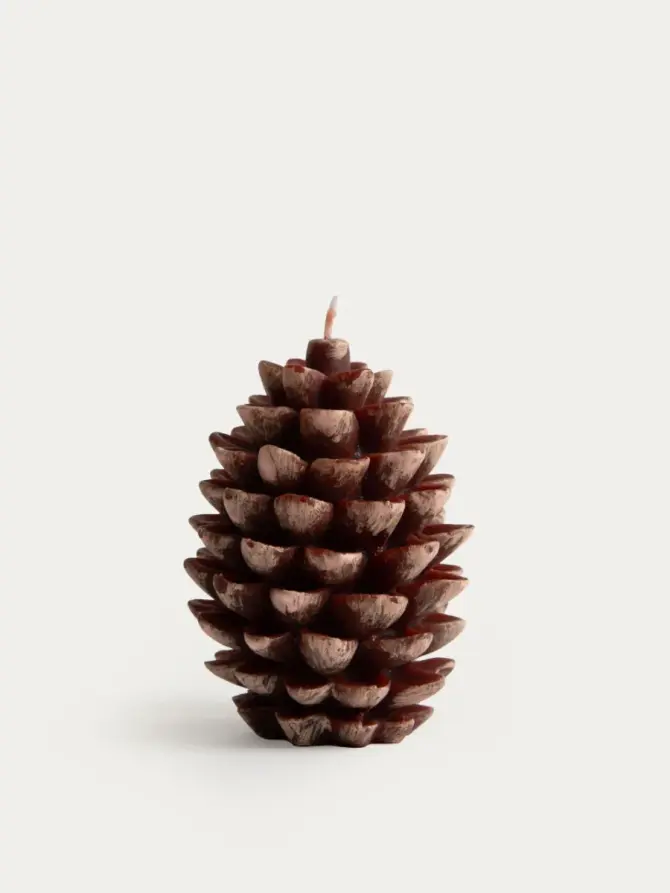 Świeca dekoracyjna WOODEN CRAFT szyszka 200 g