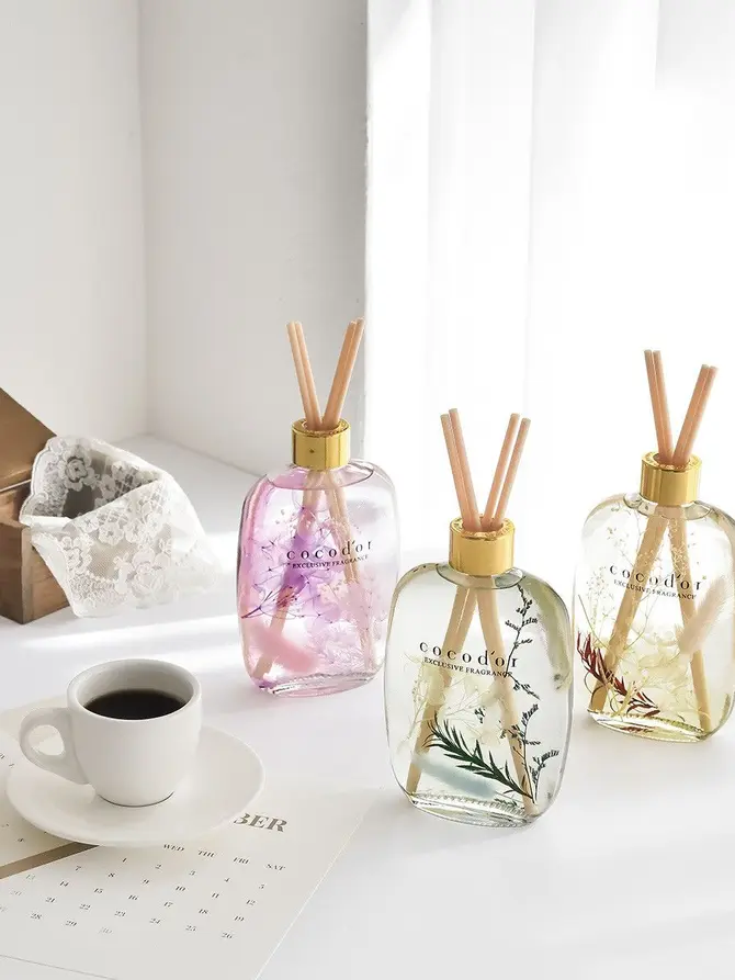 Dyfuzor WHITE MUSK zapachowy z patyczkami Herbarium 0,22 l