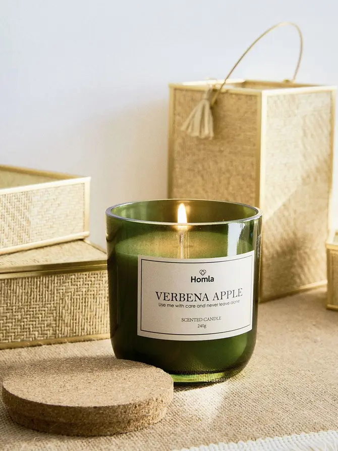 Świeca zapachowa VERDE Verbena Apple 240 g