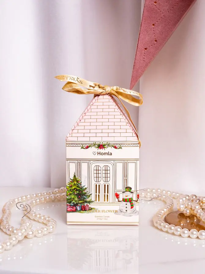 Świeca zapachowa z woskiem sojowym SPARKLING NOEL Ginger Flower 210 g